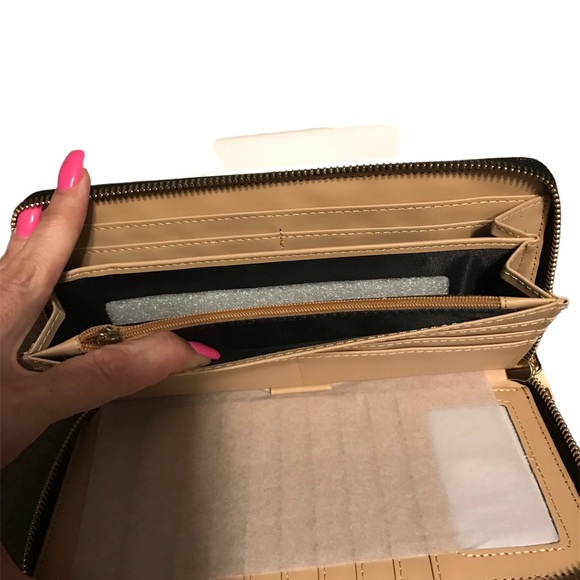 Wallet - New - Picture 3 of 3